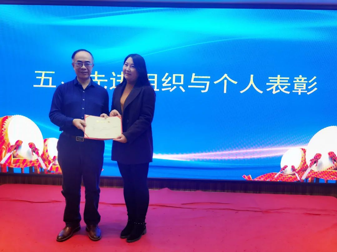 https://www.cloud.huilvyun.com.cn:443/huilvCms/ueditor/download?id=653461481878192128